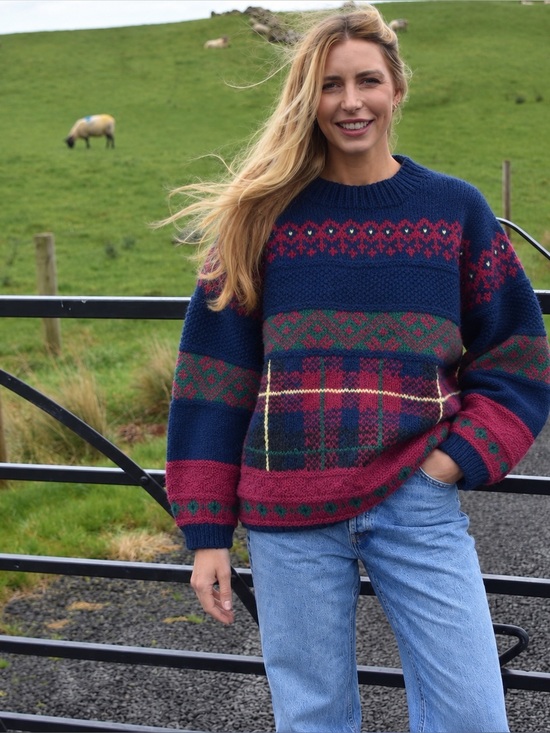 Studio Ease Sweaters - VTG 90s Studio Michelle Stuart Chunky Hand Knit Shetland Wool Oversized Sweater